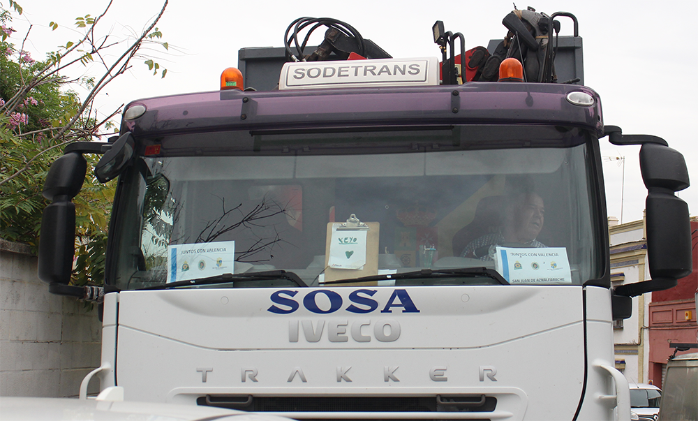 Carga camión hacia Valencia (93a)_p